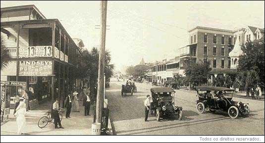 Uma cidade americana na década de 1920